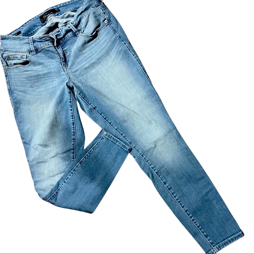 TORRID PREMIUM PLUS SIZE JEANS/JEGGING